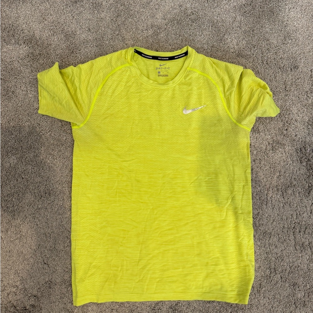 Nike Men's Yellow Workout T-Shirt